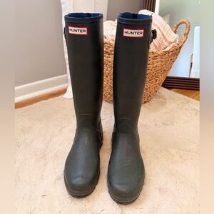 Hunter Rain Boots Black - Waterproof Rubber